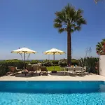 Casa Girassol * Καρβοέιρο